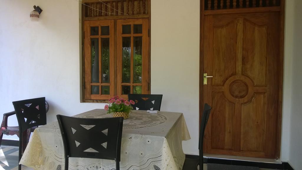 Danara Homestay Sigiriya Buitenkant foto